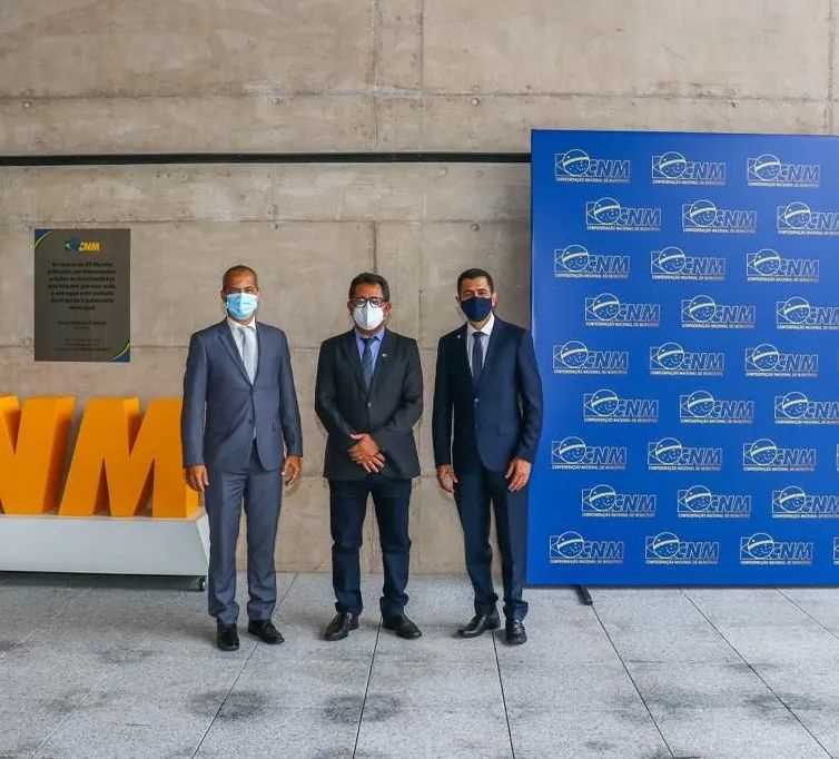 Camacã: Prefeito Paulo do Gás vai a Brasília participar do Movimento Municipalista